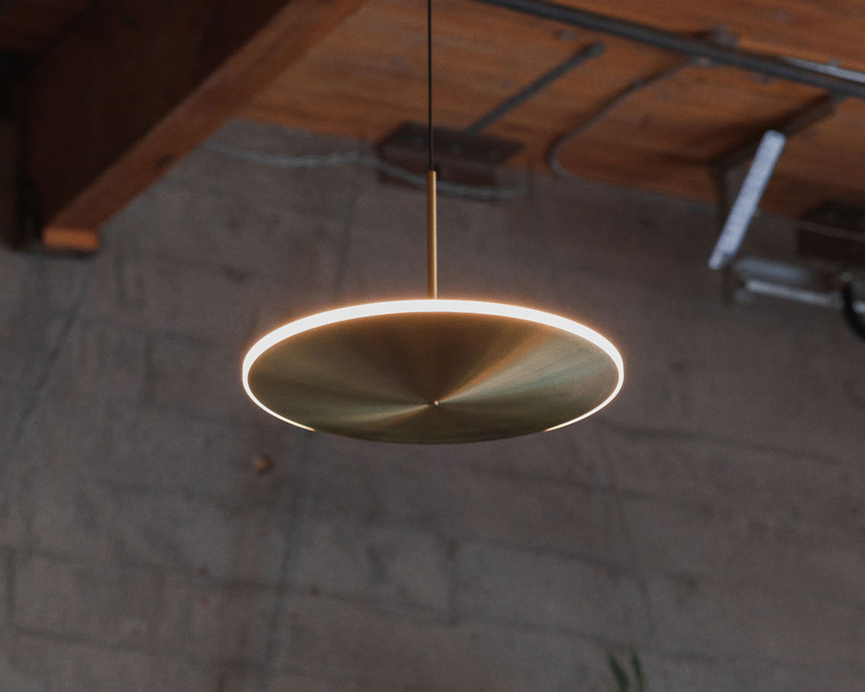 Plum Bistro vanmokum x Plum Bistro vanmokum x